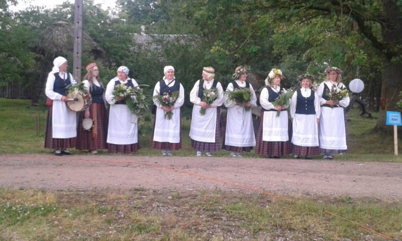 Folkloras kopa "Kolupka"
